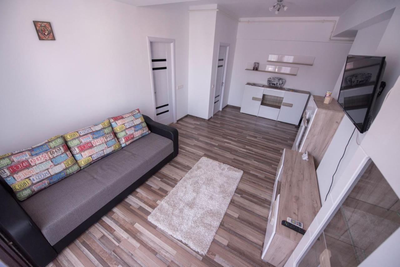 Labirint Apartament Констанца Экстерьер фото
