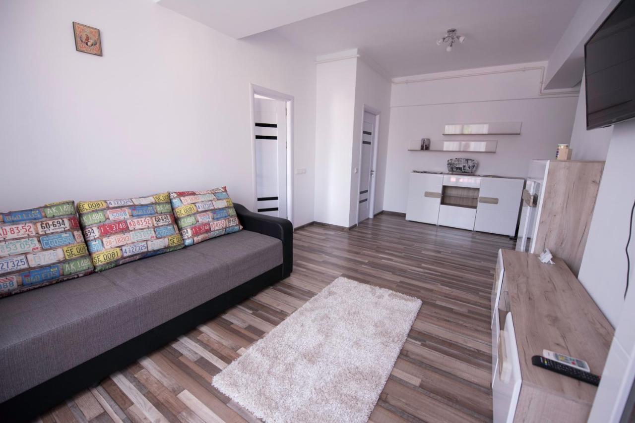 Labirint Apartament Констанца Экстерьер фото