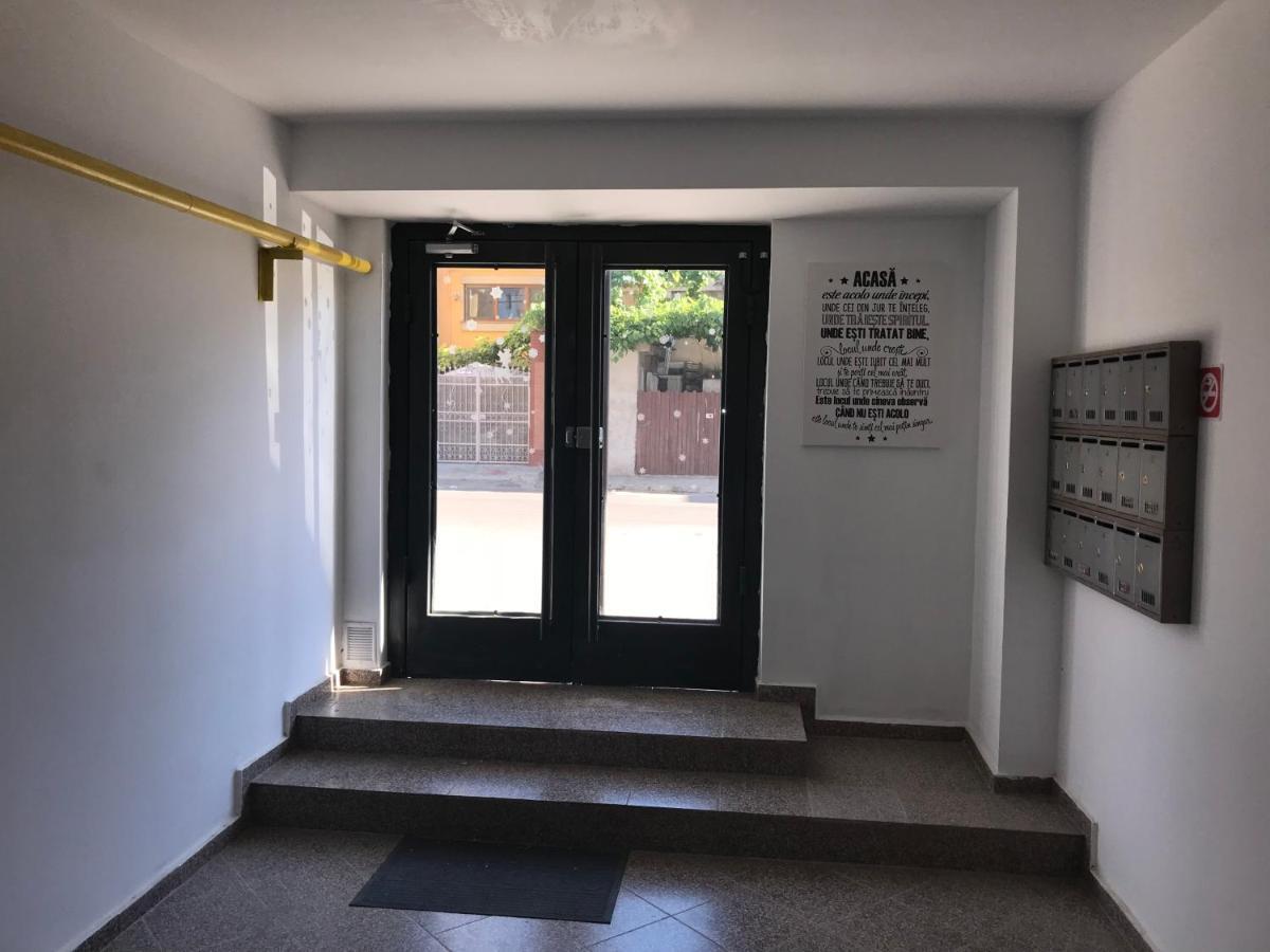 Labirint Apartament Констанца Экстерьер фото